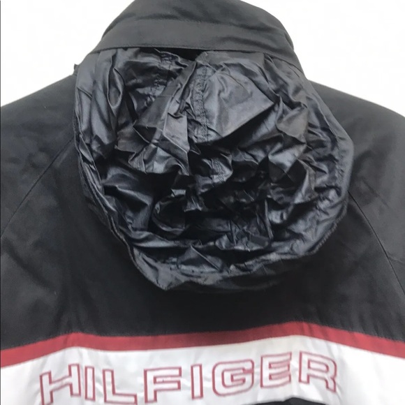 Tommy Hilfiger Men’s Sport Coat Windbreaker Detachable Hood Black Red White M - Picture 10 of 12
